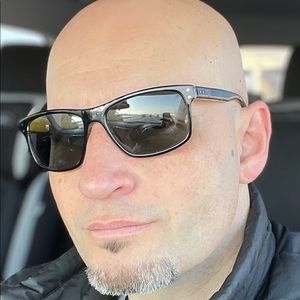 Meet your Posher, Sean